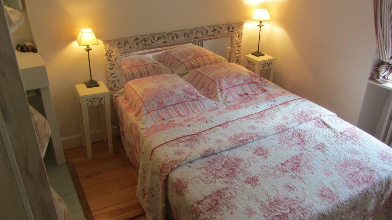 Villa Le Lac Cottage Au Bord Du Lac D'Annecy - Chambre Chez L'Habitant - Les Terrasses Du Lac Veyrier-du-Lac Exteriör bild