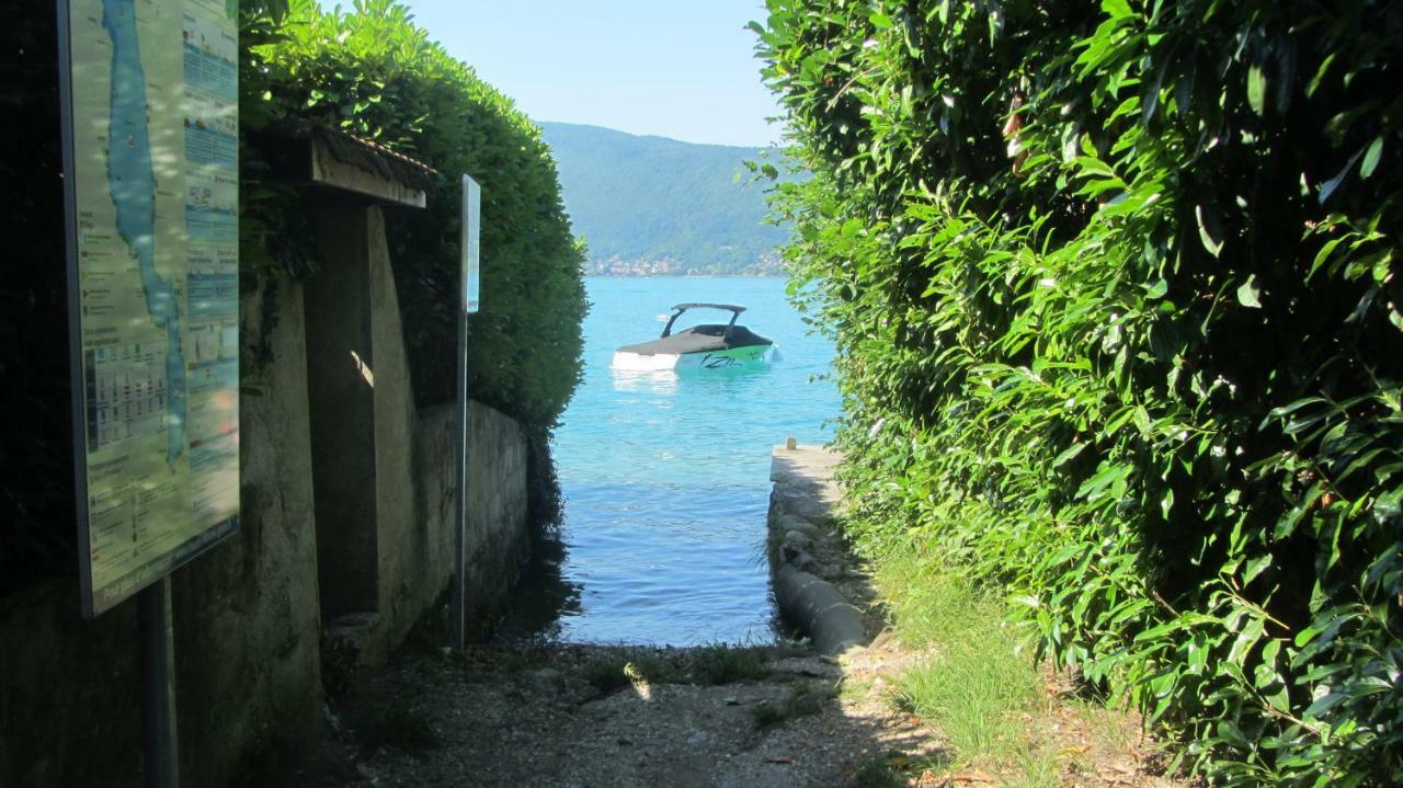 Villa Le Lac Cottage Au Bord Du Lac D'Annecy - Chambre Chez L'Habitant - Les Terrasses Du Lac Veyrier-du-Lac Exteriör bild